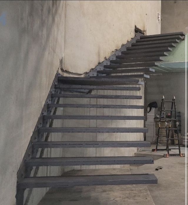 Лестница бетоная