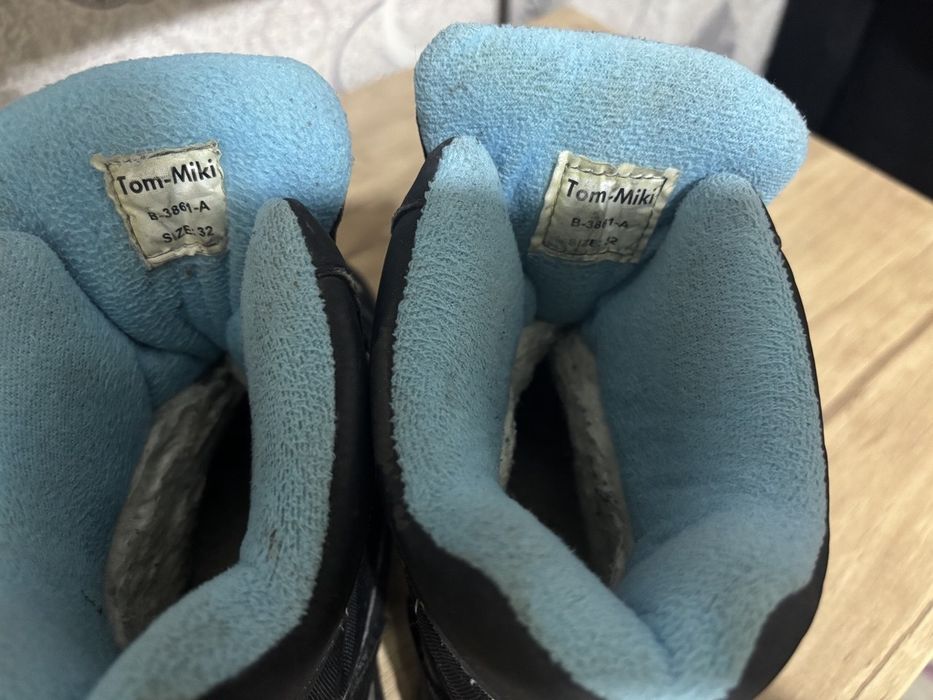 Продается детская обувь