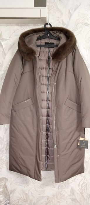 Продается женский пуховик