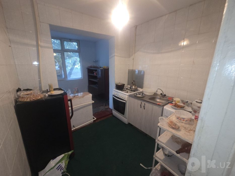 Срочно продается 2 комнатная квартира. Этаж 1. Все рядом.