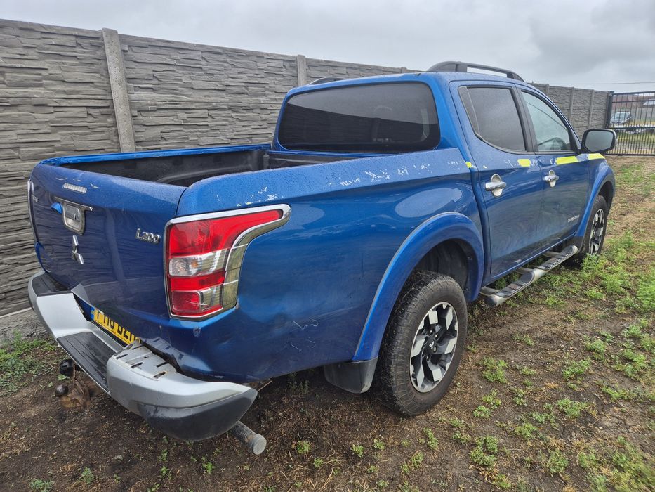 Mitsubishi L200/Fiat Fullback 2016 2.4 volan dreapta
