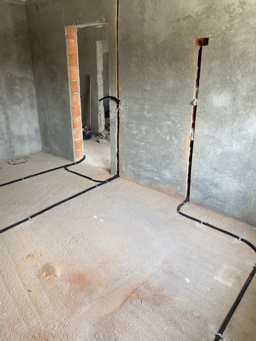 Electrician Calificat