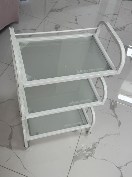 Комплеткт кушетка, лампа, помощник