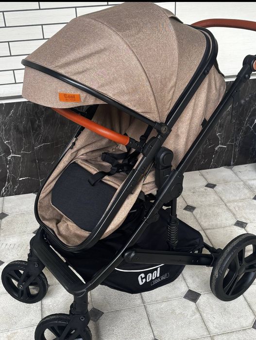 Детская коляска прогулочная