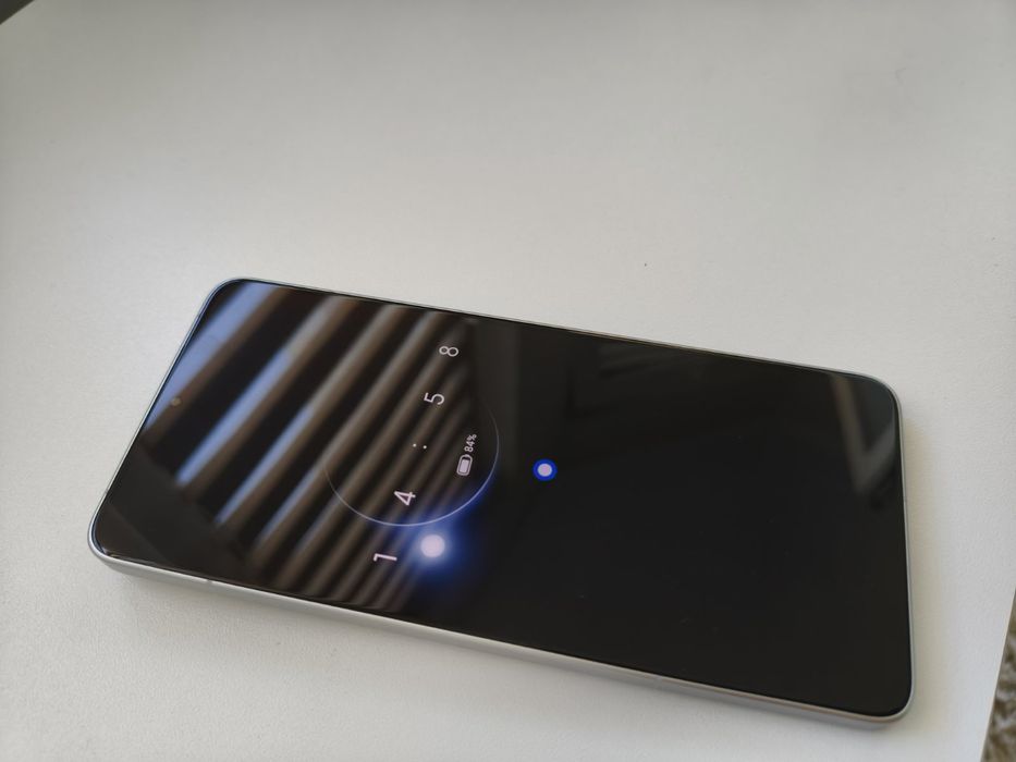 Xiaomi POCO F6 Pro 12GB RAM / 256GB – БЯЛ/КРЕМ – като нов
