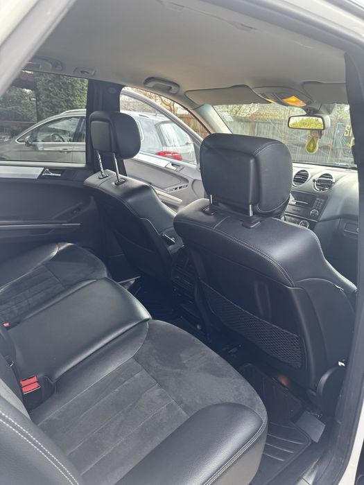 Mercedes ML 320 CDI 4MATIC Automat 2008 – Impecabil