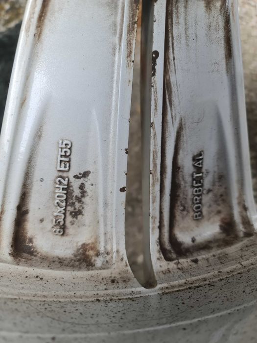 Гуми с джанти 265/45R20 за Mercedes-Benz ML