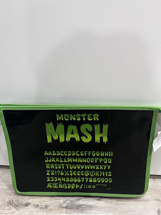 Продам папку детскую формата А4