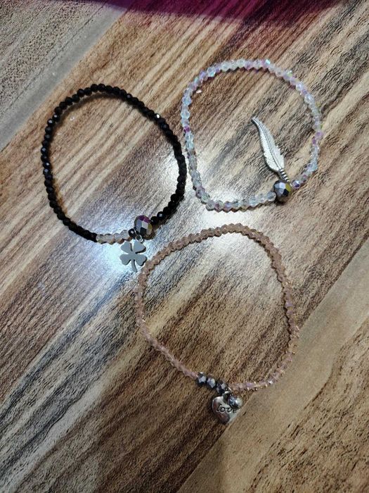 Дамски гривни с кристали!!!