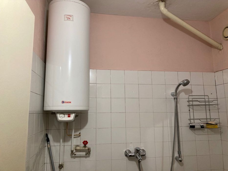 Двустаен в центъра на Свищов