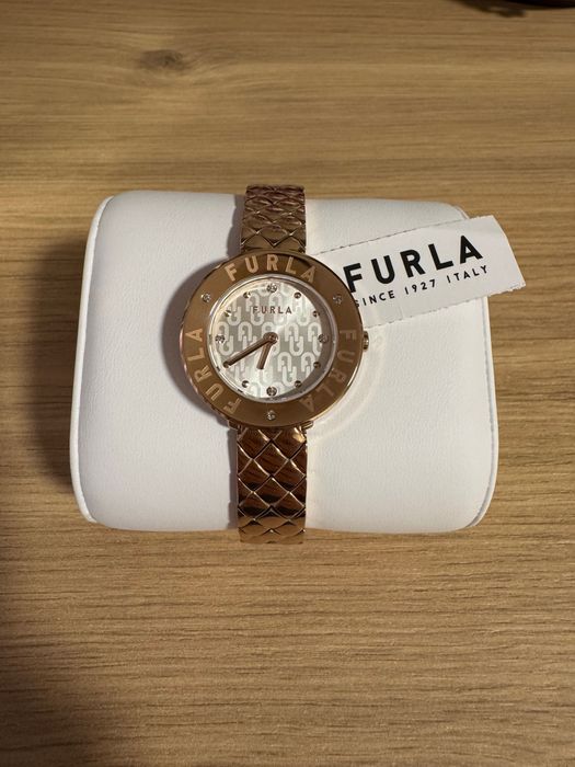 Furla дамски часовник