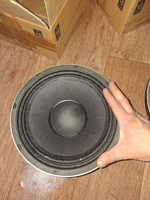 Продается динамики