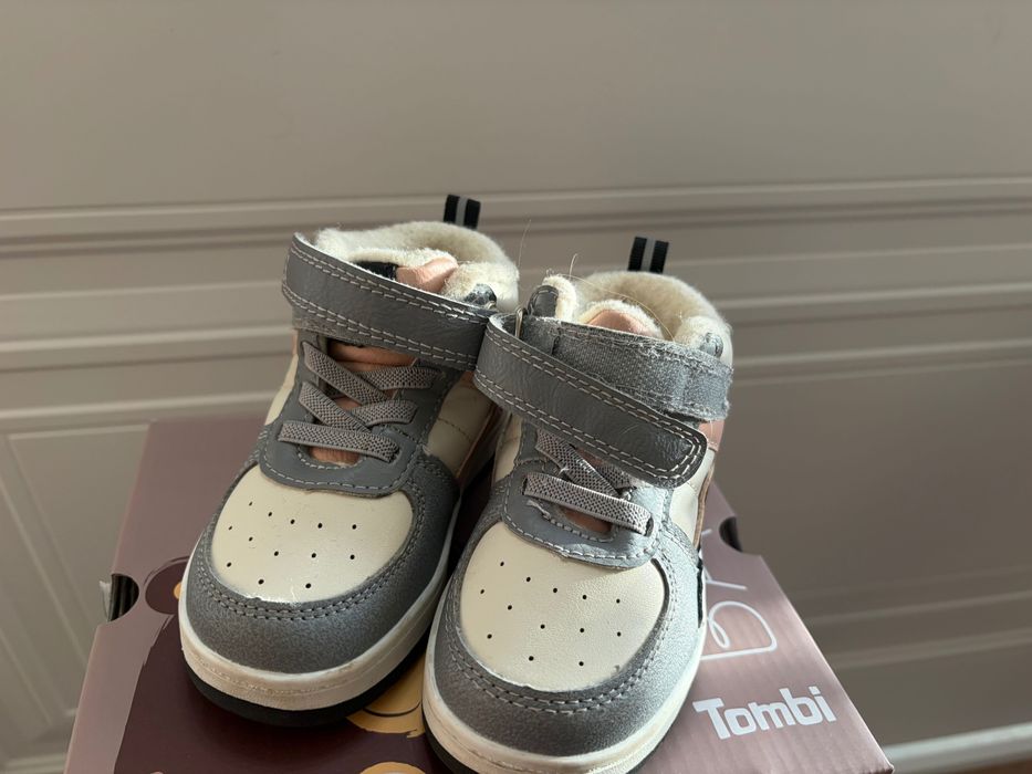 Ботиночки демисезонные