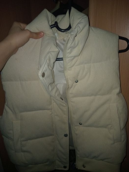 Безрукавка новый