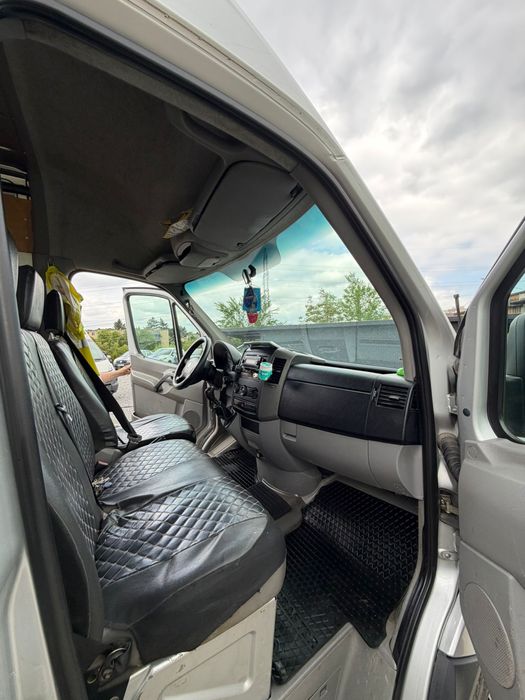 Volkswagen Crafter 2.5TDI 136 CP 7LOCURI 2008 Euro4