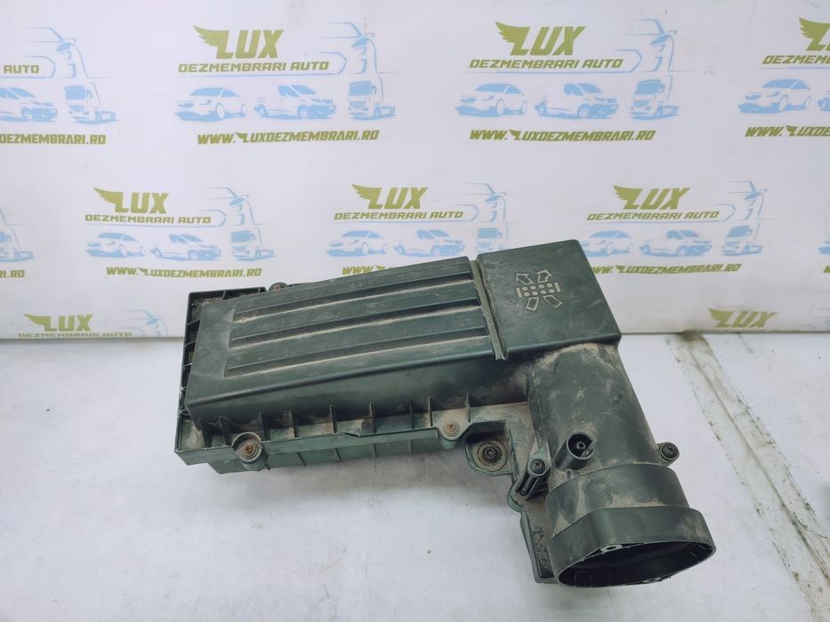 Carcasa filtru aer 3c0129607ab 2.0 tdi BKD Audi A3 8P
