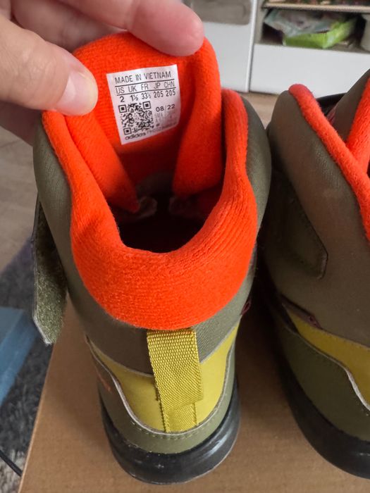 Ghete sport copii Terrex Adidas, mărimea 33 1/2 EU