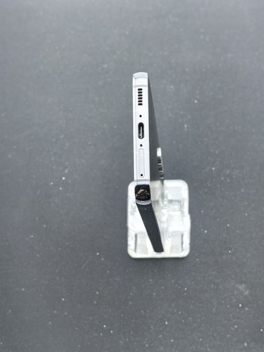 Samsung Galaxy S23  128 GB ID-lep145