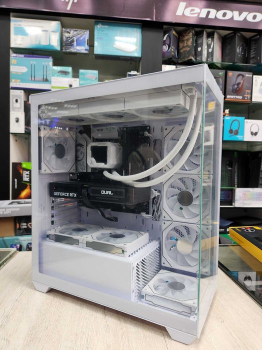 Rtx 5060 ti/i5 14600KF/RAM 16/5600mhz/AZZA AK360 Displey+