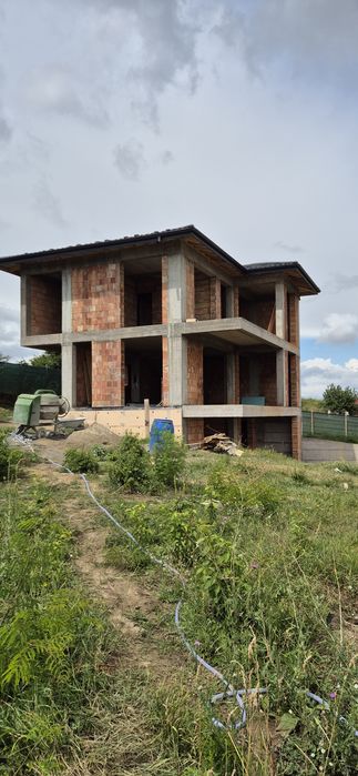 Construcții Case - vile