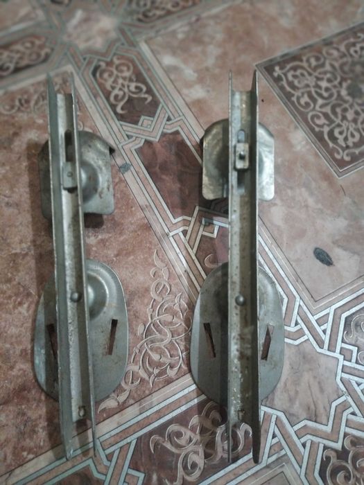 Коньки двухполозные, новые