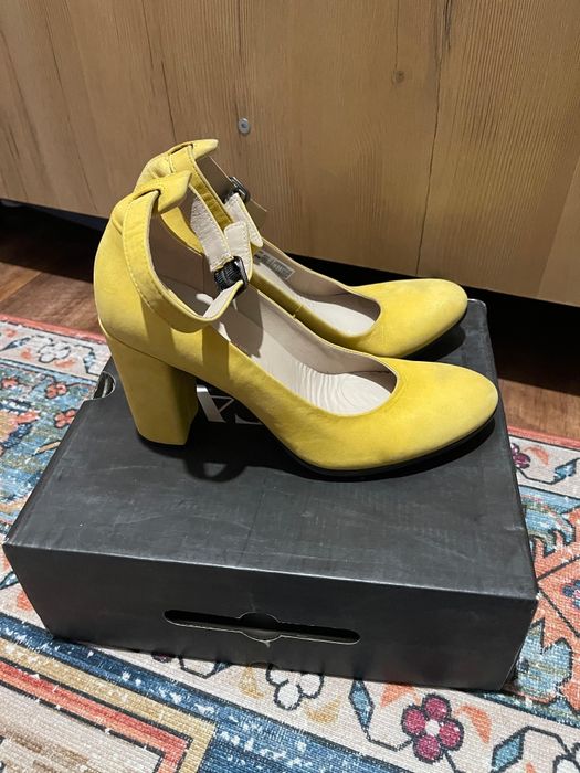 Женская обувь  классические