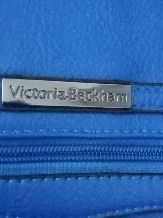 Продам сумку фирменную