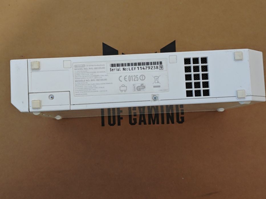 Nintendo Wii + 2 jocuri