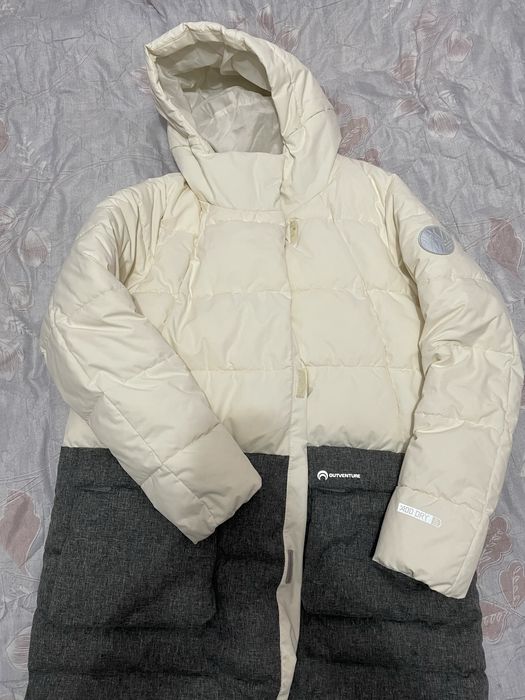 Продам куртку женскую