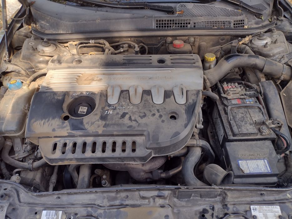 Alfa romeo 147 1,9 JTD на части