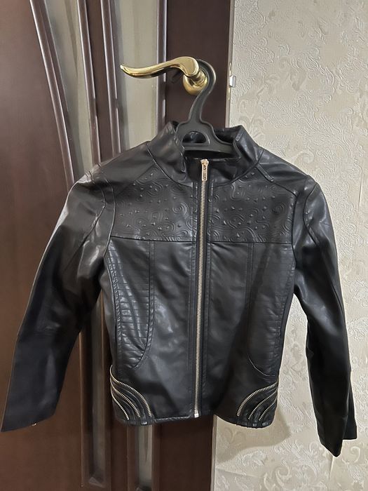 Куртки  для девочек