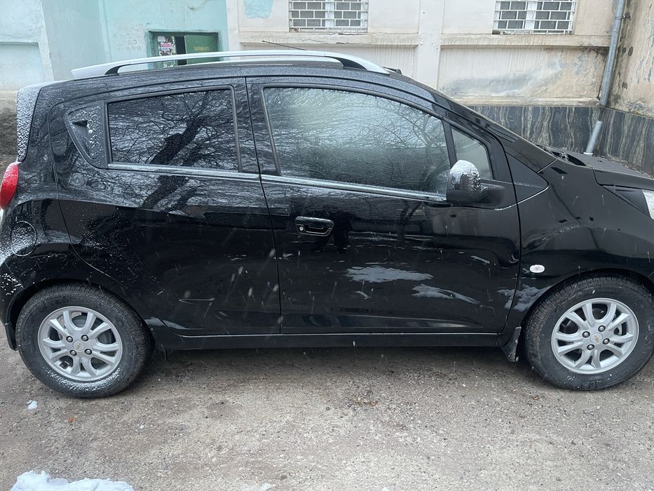 Продам спарк 2022 год