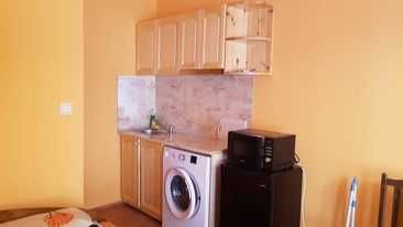 Дава се под наем Едностаен апартамент в Варна, Цветен квартал - 20 кв.м за 229.5 € - Снимка #1