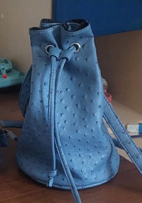 Необычная, удобная сумка от бренда  OPEN