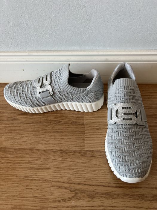 Sneakers TT Bagatt noi  marimea 38 (Bugatti linia dama)