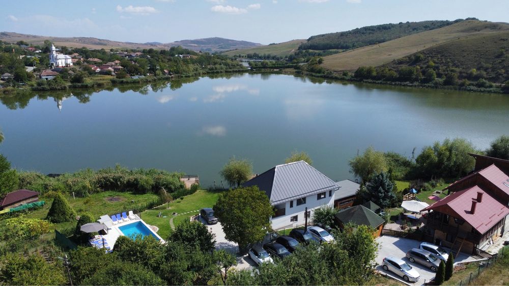 Teren  Pt Casa  * La Lac Geaca 1500 M  com Geaca * Intravilan  Jud Cluj* 35 km de Aeroport