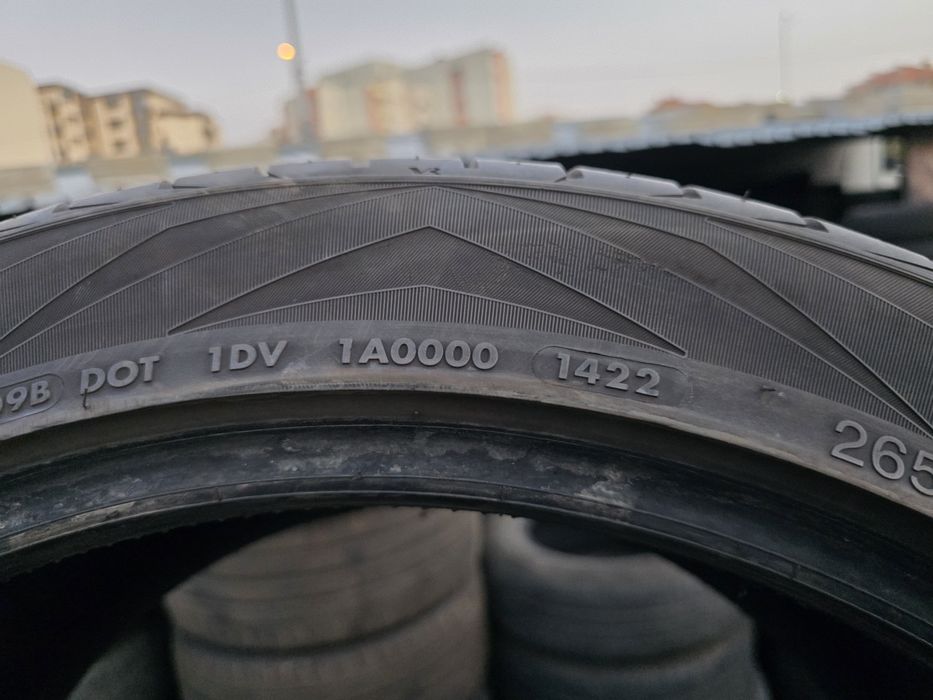 4бр Летни гуми 265 40 20 - Vredestein