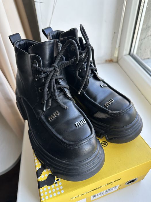 Осенние ботинки 35