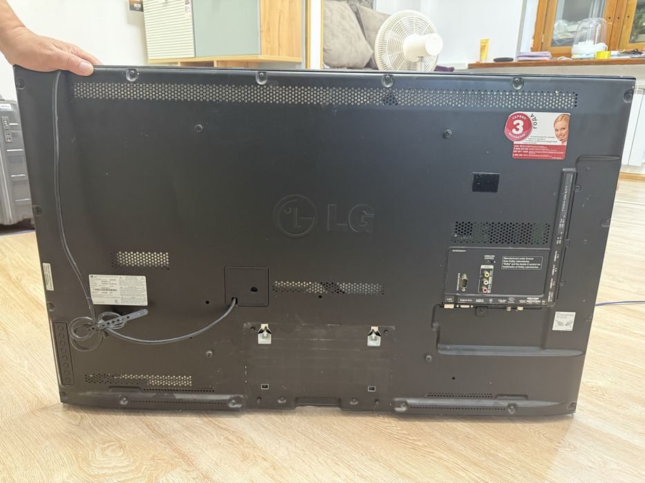 Нерабочий телевизор LG за 5000