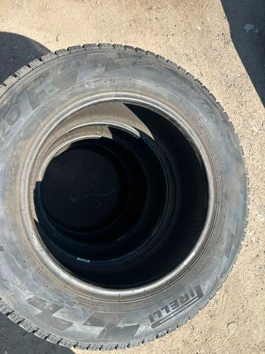 Продам летнюю резину Pirelli