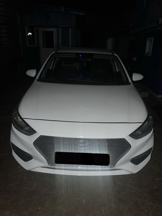Продам hyundai solaris 2017