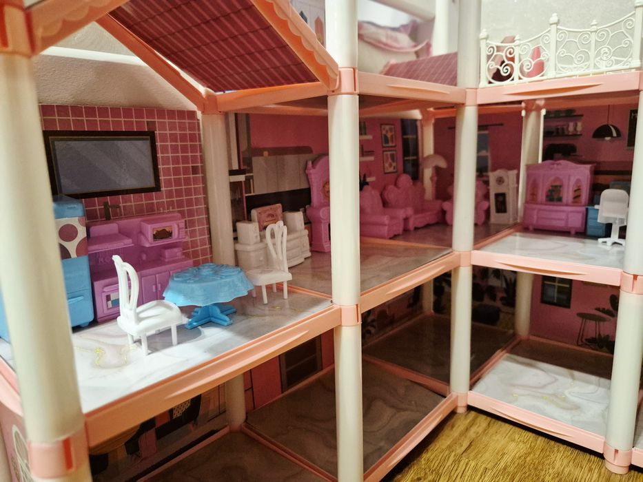 Продам игровой домик-трансформер