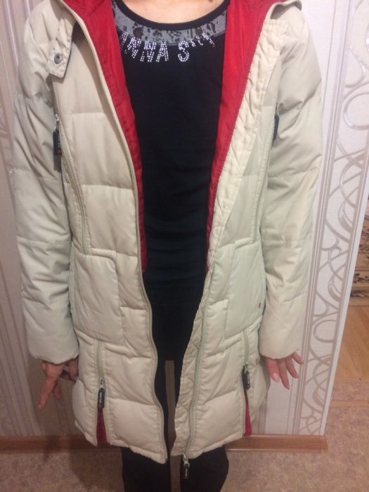 Продам женский пуховик длинный
