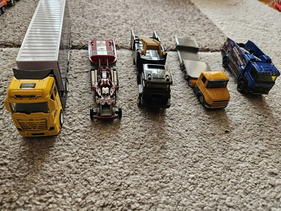 Лот коли Hot Weels,Maisto и Welly