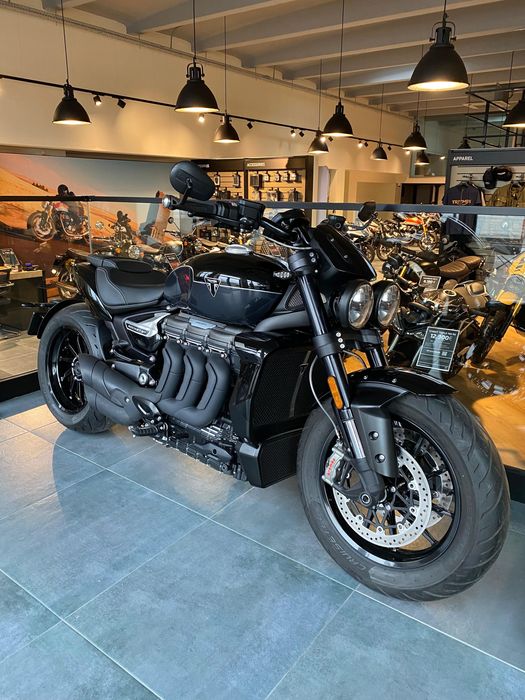 Motocicleta Triumph Rocket 3 Storm R Second 2025