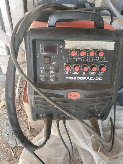 Аргонны сварочный аппарат