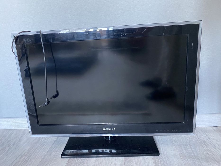 Телевизор Самсунг