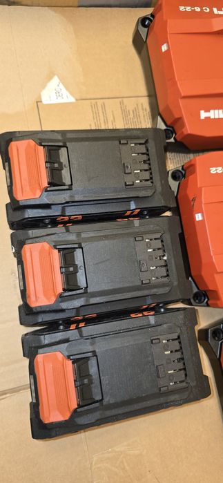 Hilti nuron set acumulator si încărcător