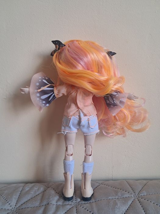 Кукли Rainbow High и дрехи