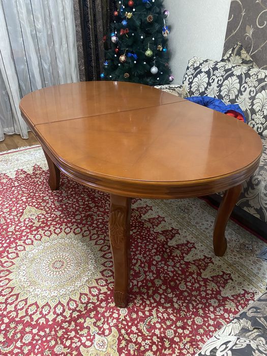 Продам стол в отличном состоянии